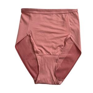 Soma Vanishing Edge Micro Modern Brief Size S Clay Rose Stay Put Silicone Soft